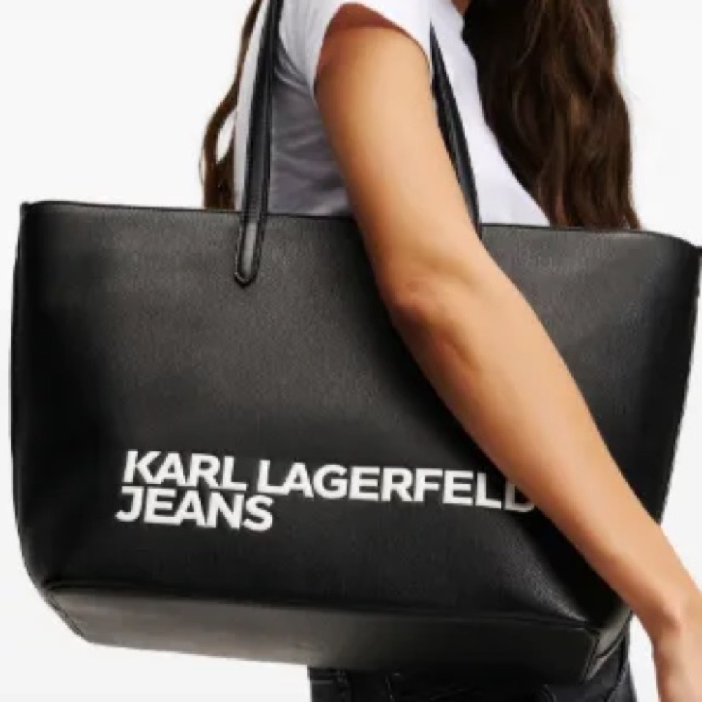 Very new tote